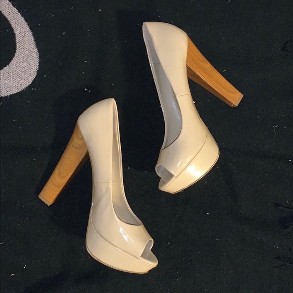 Cream Peep Toe Heel